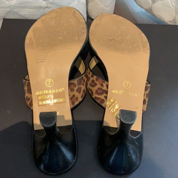 Leopard 🐆 Print Heels size 7 - Picture 4 of 4